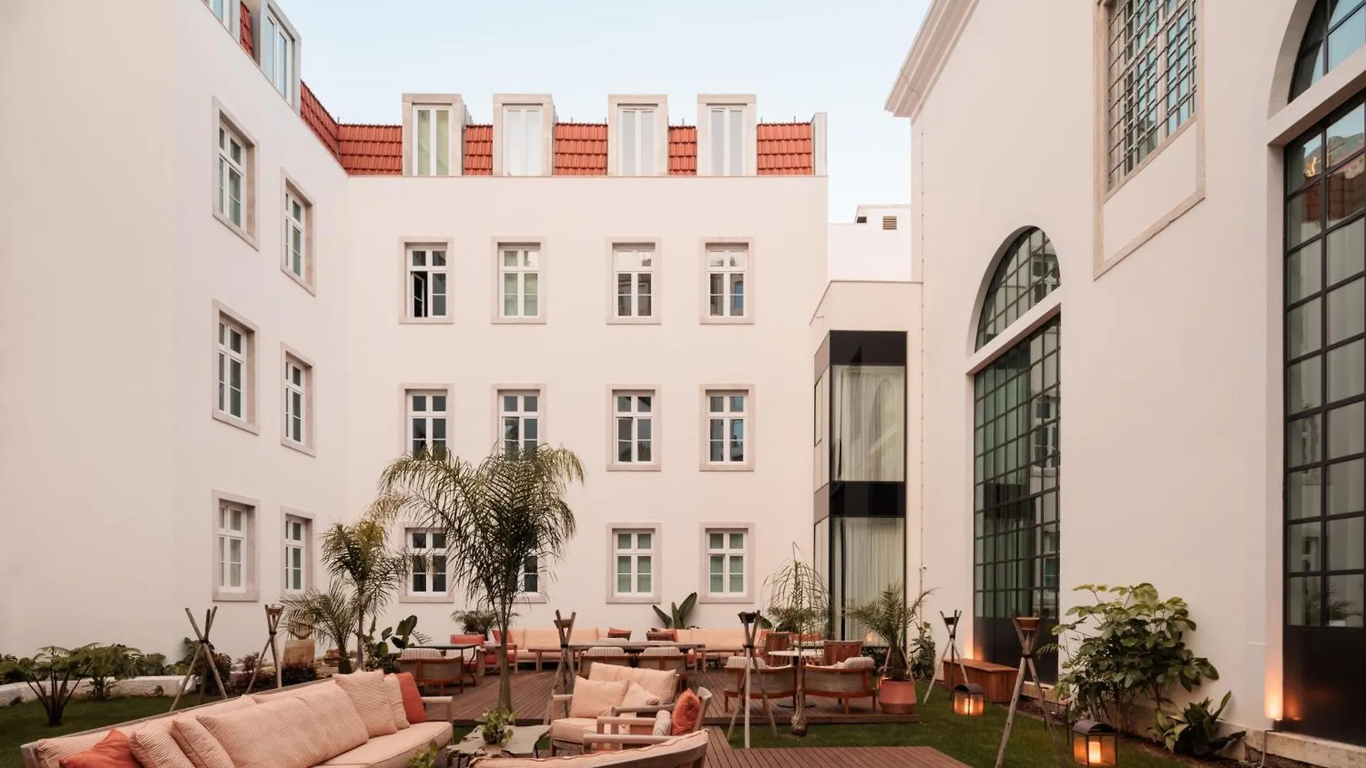 Locke De Santa Joana Hotel Lisbon 4*,  Portugal